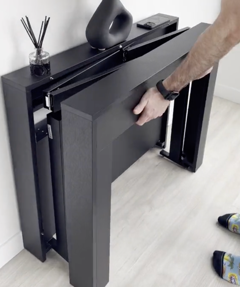 Extendable Console Dining Table – Smart Space-Saving Design